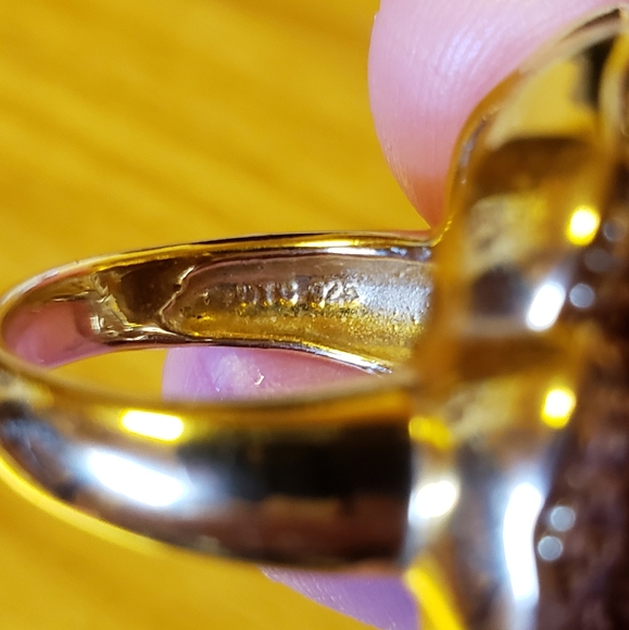 GOLD PLATED, FLOWER RING, SIZE 6, PAVE CRYSTAL - Picture 9 of 10